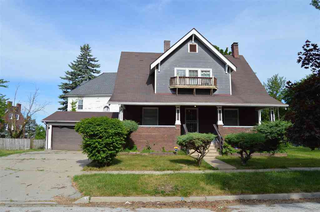 Homes For Sale - 525 Owen Street <br/> Saginaw, MI 48607