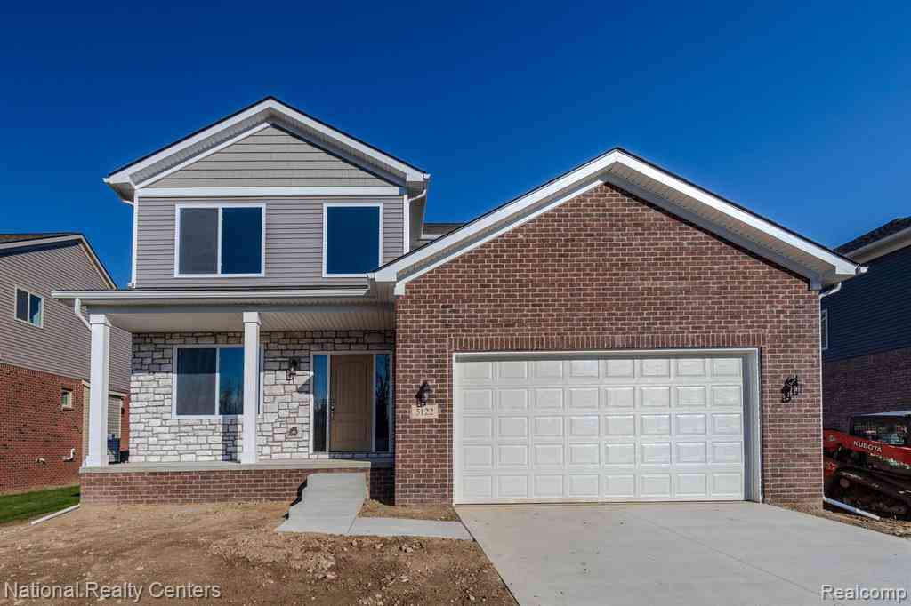 Homes For Sale - 53188 Woodland Meadows Drive <br/> Macomb County, Chesterfield, MI 48047