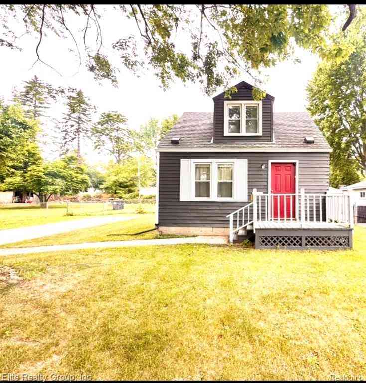 Homes For Sale - 5990 Janet Street <br/> Taylor, MI 48180
