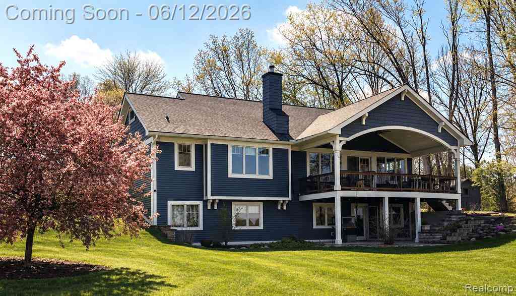 Homes For Sale - 4615 Parker Drive <br/> Howell, MI 48843