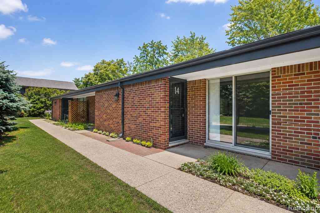 Condo For Rent - 48770 Shelby Road   #14<br/> Macomb County, Shelby Twp, MI 48317