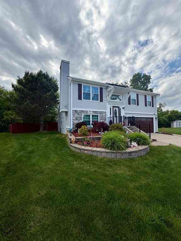 Homes For Sale - 7114 Copper Creek Drive <br/> Ypsilanti, MI 48197
