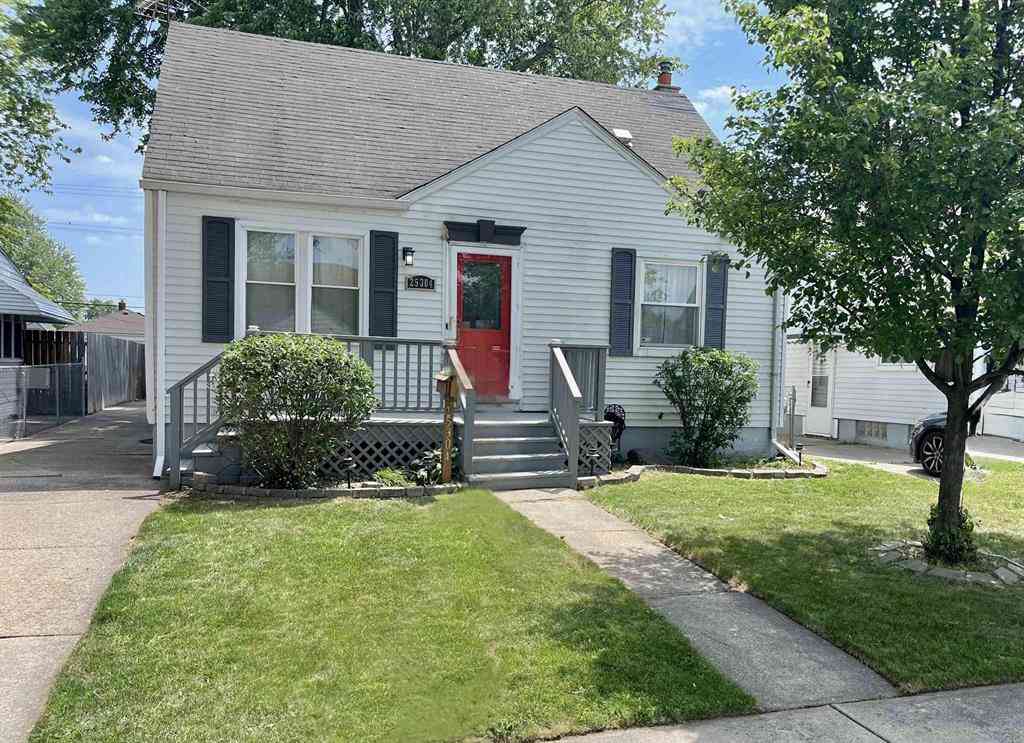 Homes For Sale - 25304 Culver Street <br/> Saint Clair Shores, MI 48081