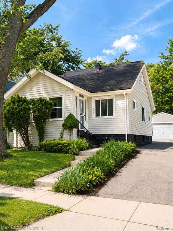Homes For Sale - 308 S Marshall Street <br/> Pontiac, MI 48342