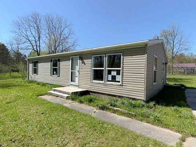 Homes For Sale - 20956 Fewins Road <br/> Interlochen, MI 49643