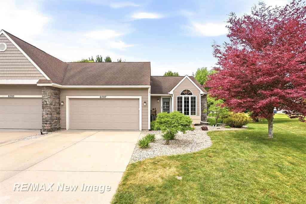 Condo For Sale - 6097 Foxwood Court <br/> Saginaw, MI 48638