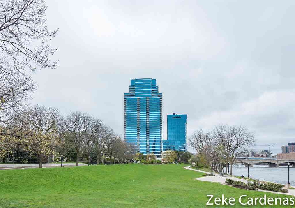 Condo For Sale - 335 Bridge Street Nw NW #901<br/> Grand Rapids, MI 49504