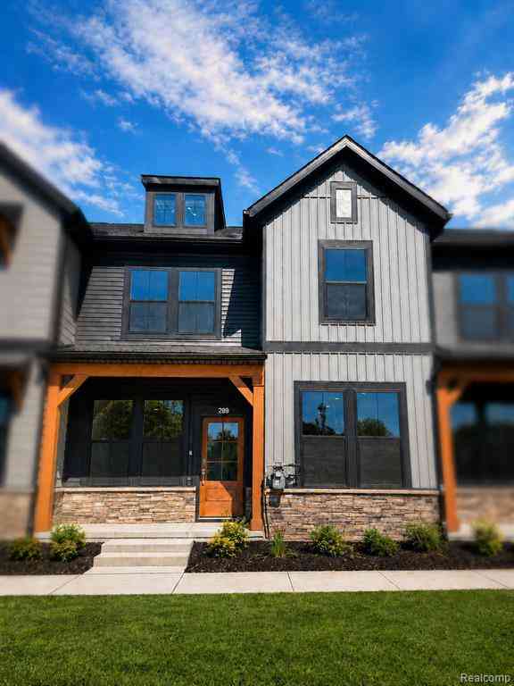 Condo For Sale - 289 Lantana Drive <br/> Brighton, MI 48116