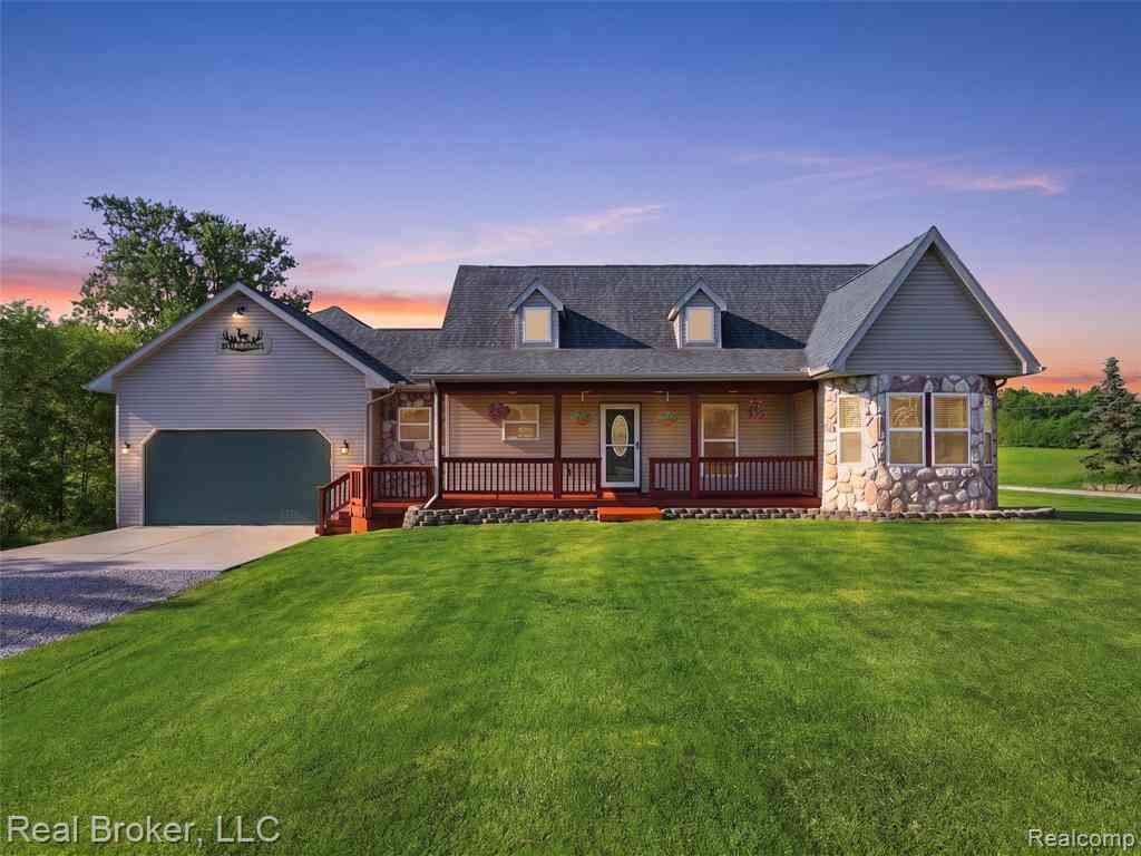 Homes For Sale - 7271 Ray Road <br/> Genesee County, Swartz Creek, MI 48473
