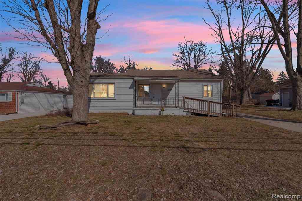 Homes For Sale - 19050 Melrose Avenue <br/> Southfield, MI 48075