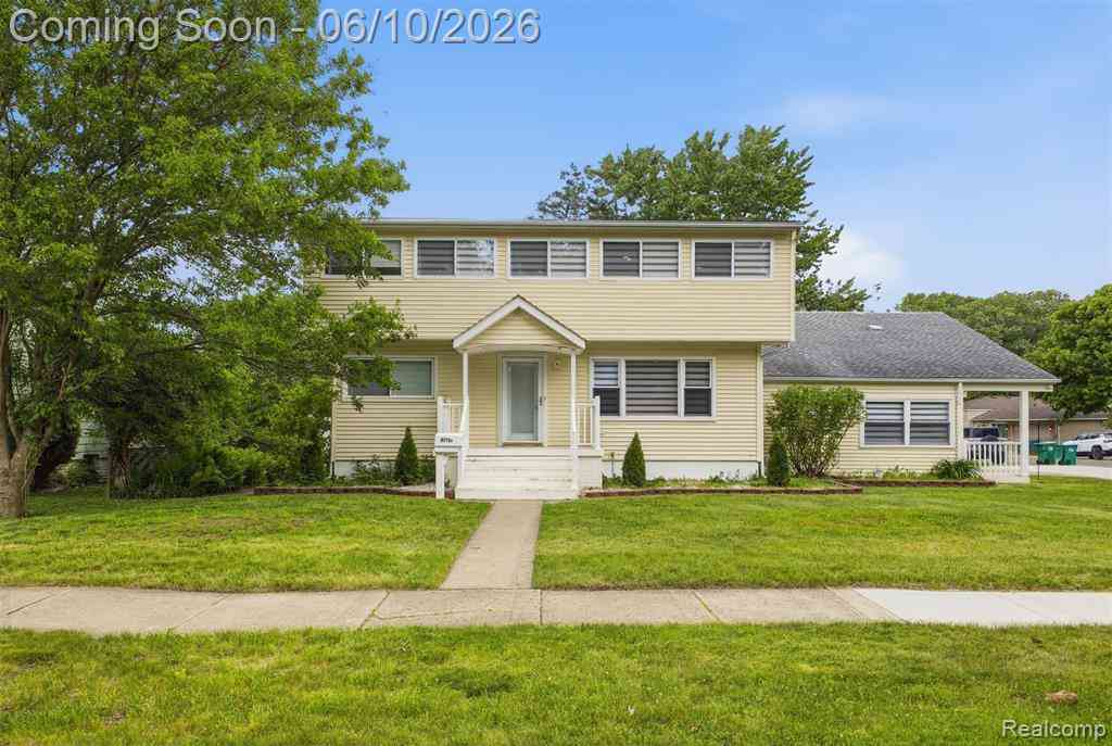 Homes For Sale - 32120 Bock Street <br/> Wayne County, Garden City, MI 48135