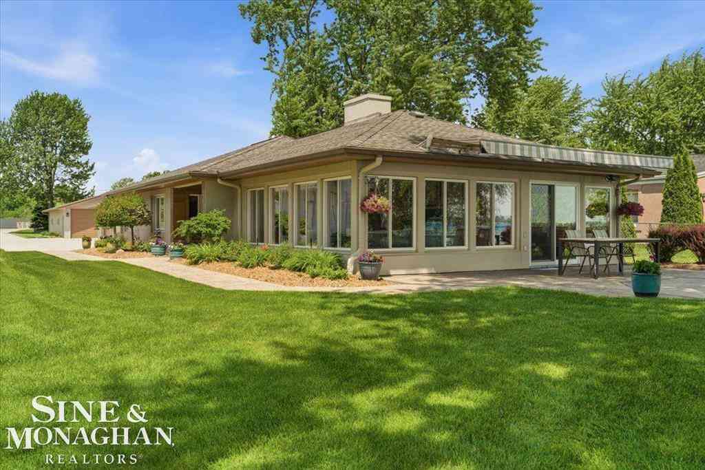 Homes For Sale - 2035 S Parker Street <br/> Marine City, MI 48039