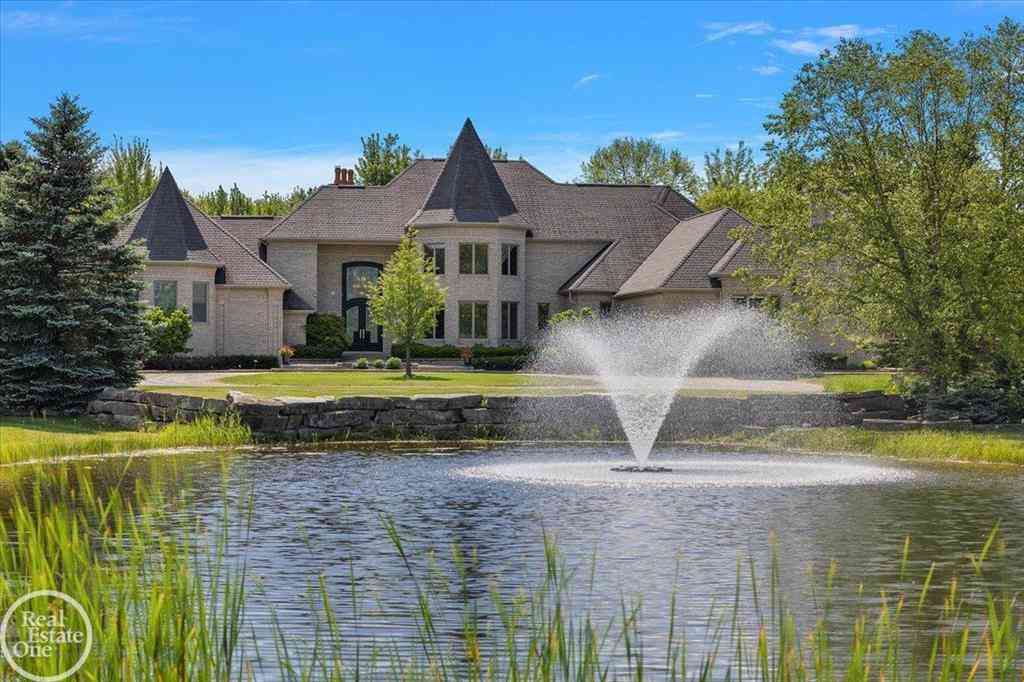 Homes For Sale - 61391 Indian Trail Road <br/> Macomb County, Ray, MI 48096