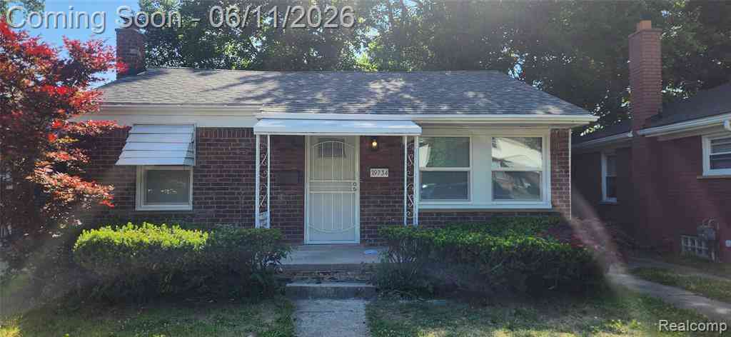 Homes For Rent - 19734 S Lahser Road <br/> Detroit, MI 48219