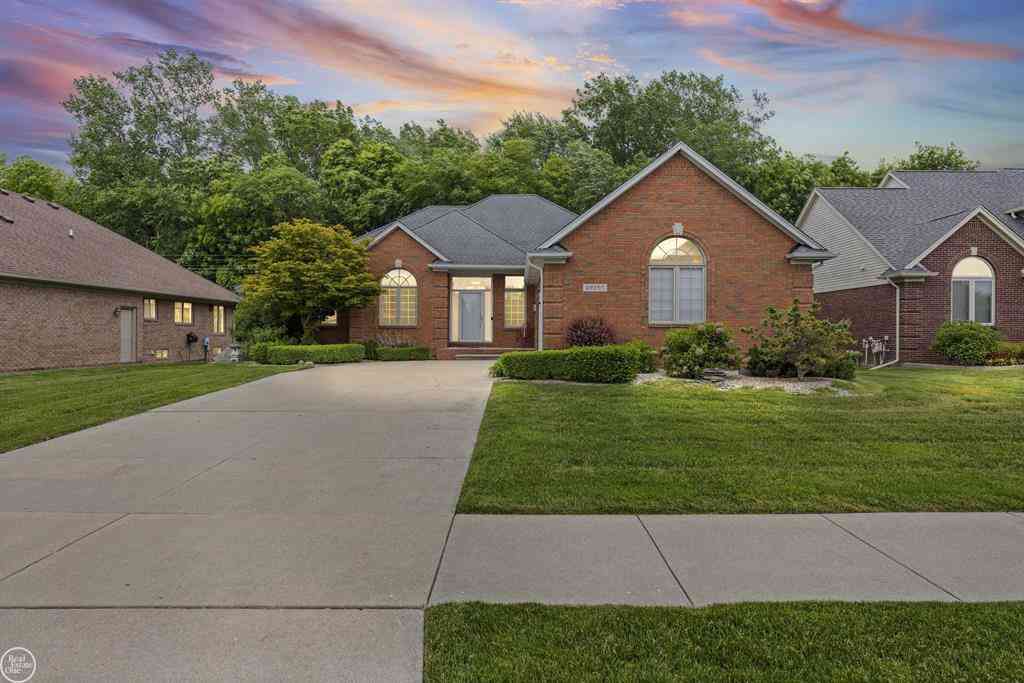 Homes For Sale - 49350 Monte Road <br/> Macomb County, Chesterfield, MI 48047