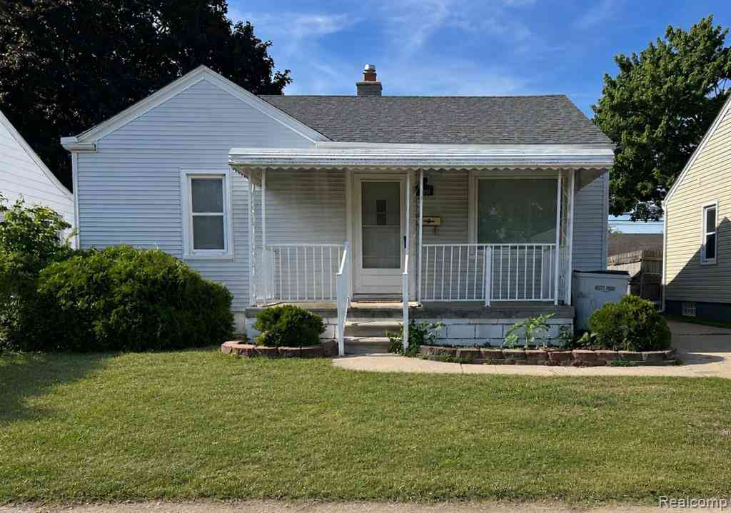 Homes For Rent - 691 E Mapledale Avenue <br/> Hazel Park, MI 48030