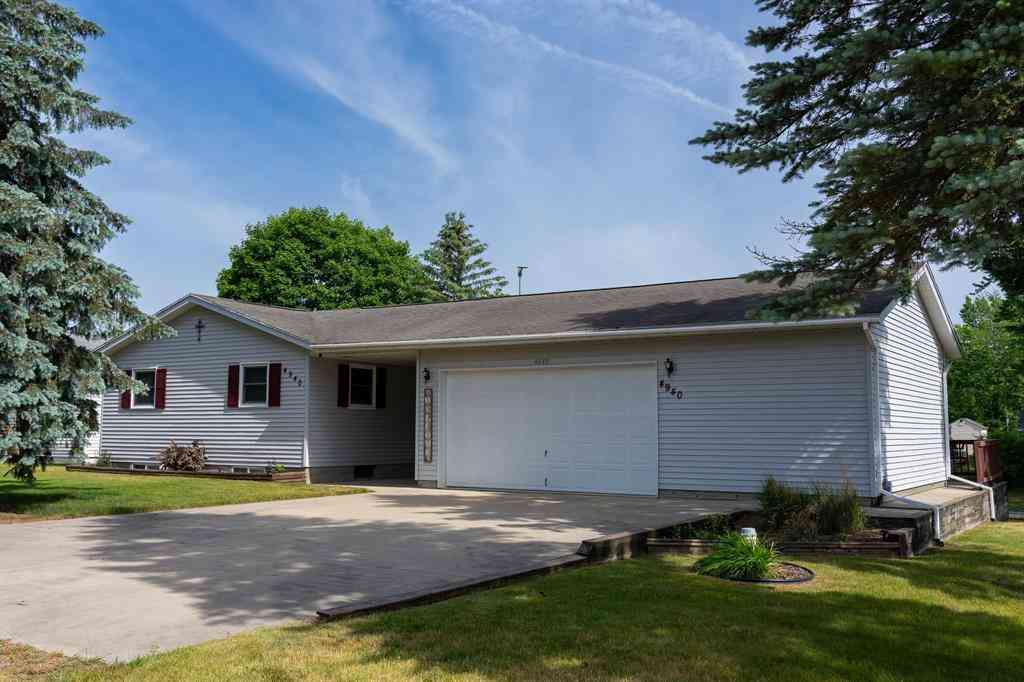 Homes For Sale - 4940 Bayou Drive <br/> Lake, MI 48632
