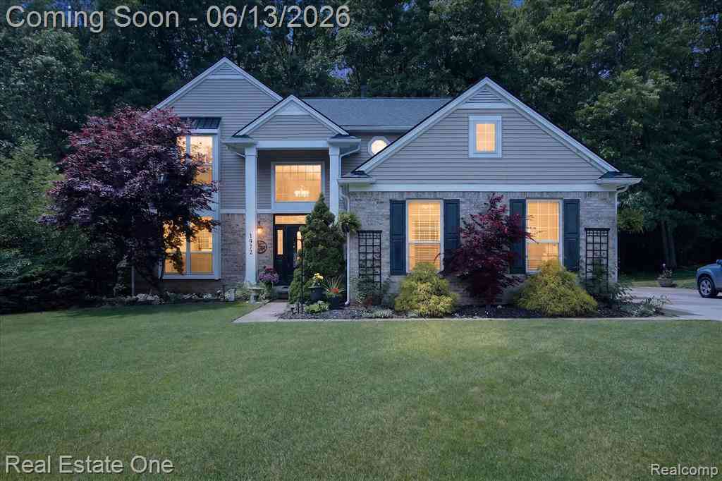 Homes For Sale - 1972 Woodridge Court <br/> Highland, MI 48357