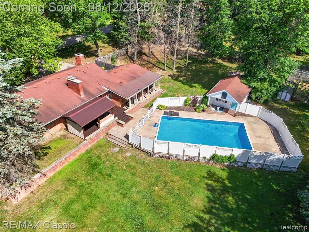 Homes For Sale - 2939 Shirley Street <br/> Oakland County, Milford, MI 48380