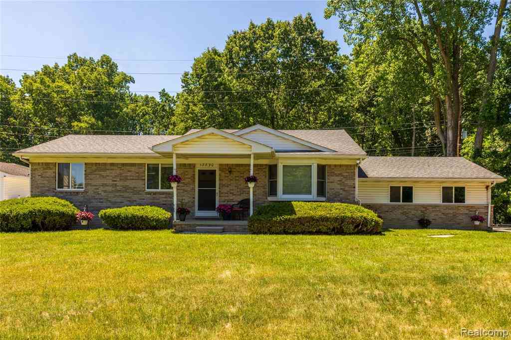 Homes For Sale - 13390 Cogswell Street <br/> Romulus, MI 48174