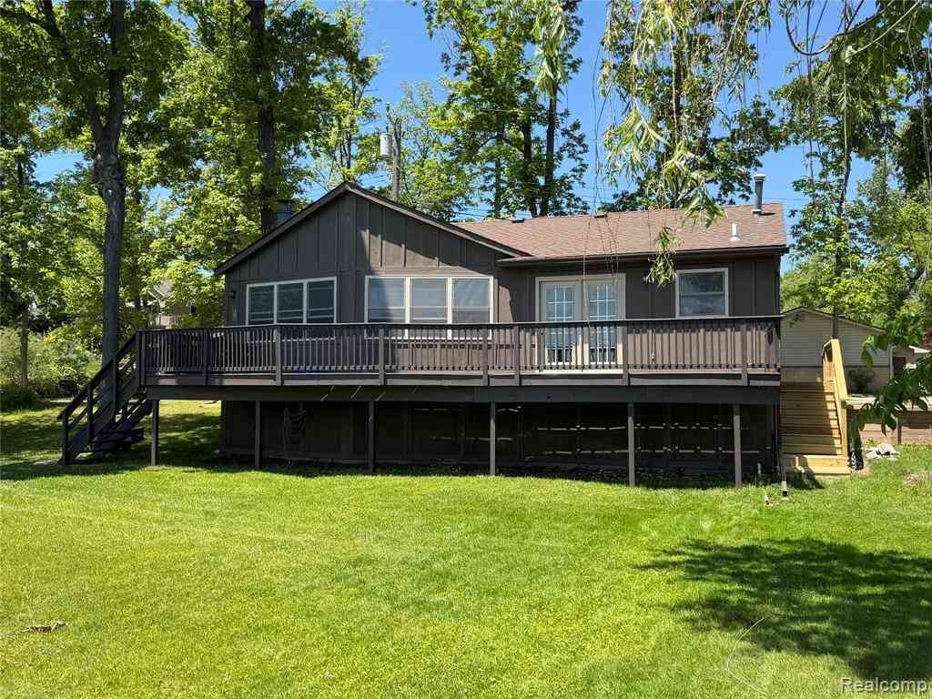 Homes For Sale - 2130 Webster Park Drive <br/> Howell, MI 48843