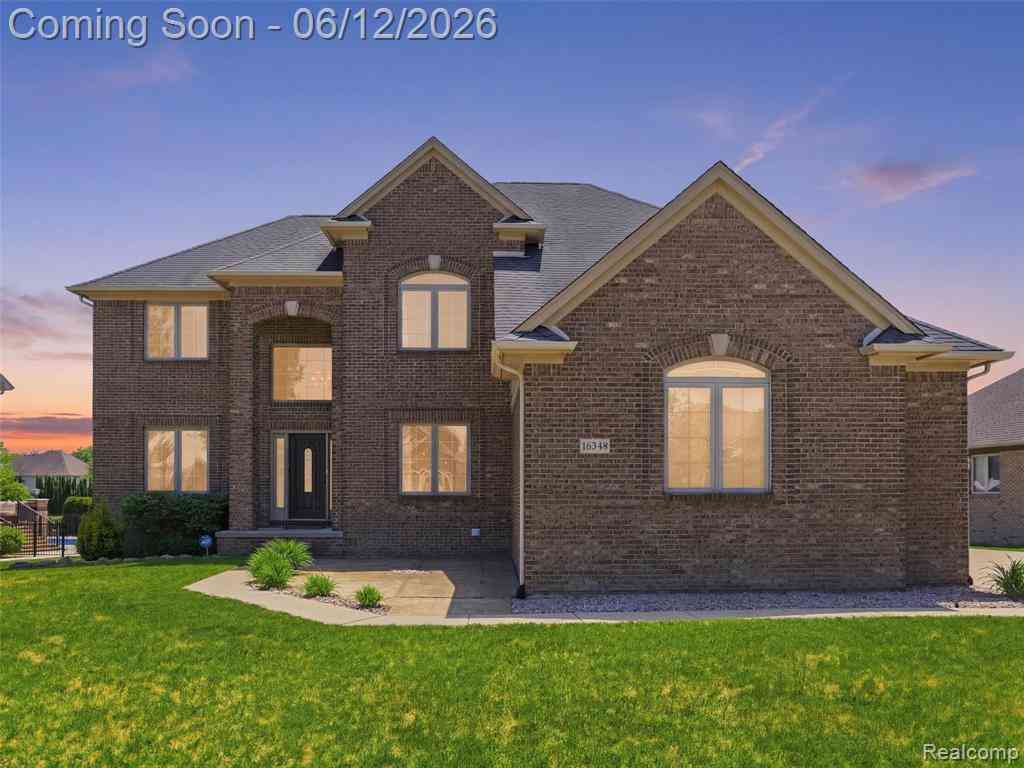 Homes For Sale - 16348 Via Montella  <br/> Macomb, MI 48042