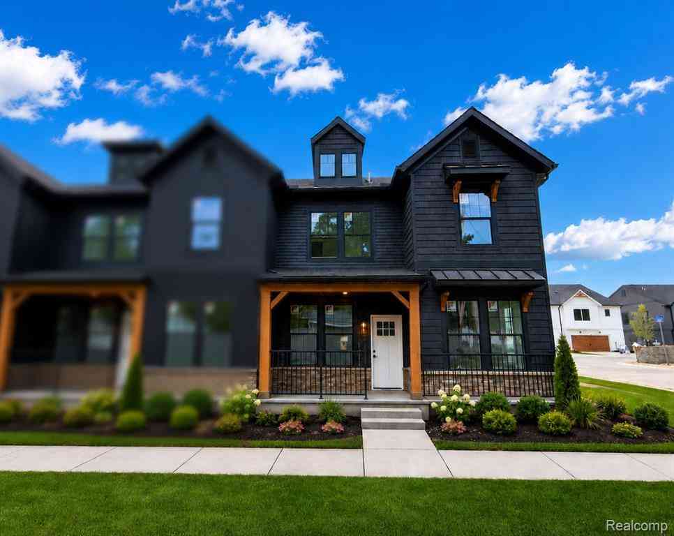Condo For Sale - 228 Lantana Drive <br/> Brighton, MI 48116