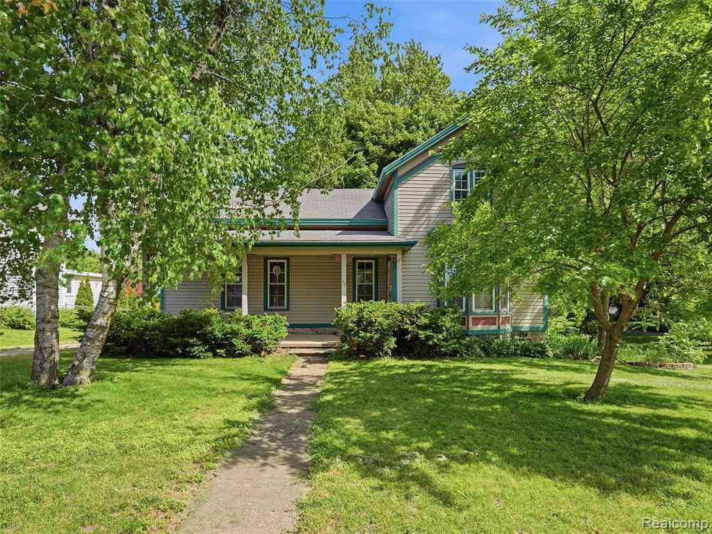 Homes For Sale - 69 E Burdick Street <br/> Oxford, MI 48371
