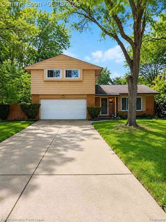 Homes For Sale - 28266 Tapert Drive <br/> Southfield, MI 48076