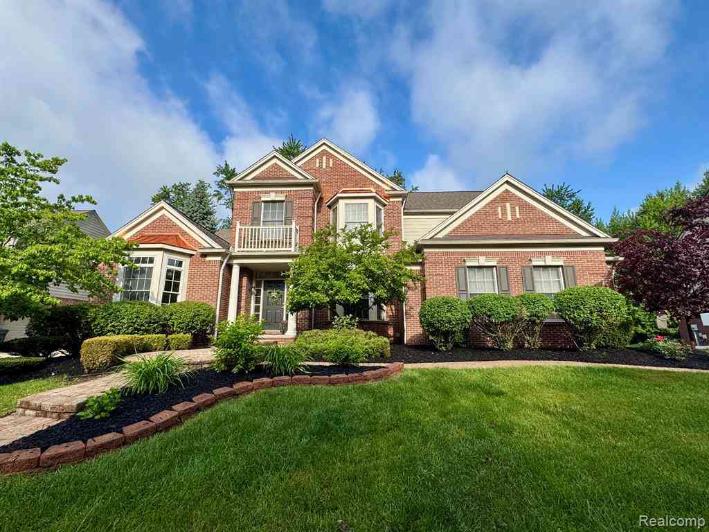 Homes For Sale - 1630 Mistwood Court <br/> Canton, MI 48187