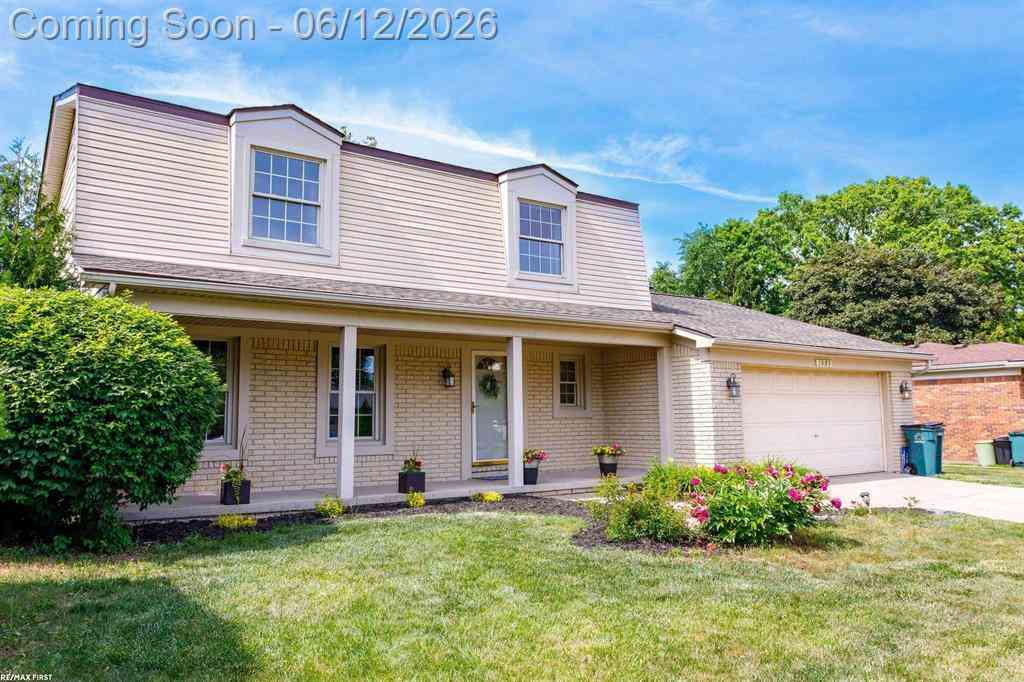 Homes For Sale - 1083 Shallowdale Drive <br/> Troy, MI 48085