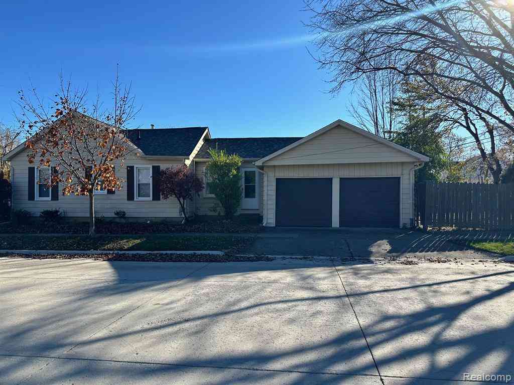 Homes For Rent - 3185 Buckingham Avenue <br/> Berkley, MI 48072