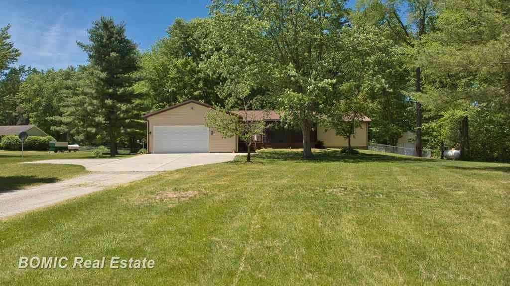 Homes For Sale - 3540 Washburn Road <br/> Tuscola County, Vassar, MI 48768