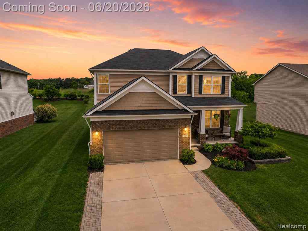 Homes For Sale - 57896 Cider Mill Drive <br/> New Hudson, MI 48165