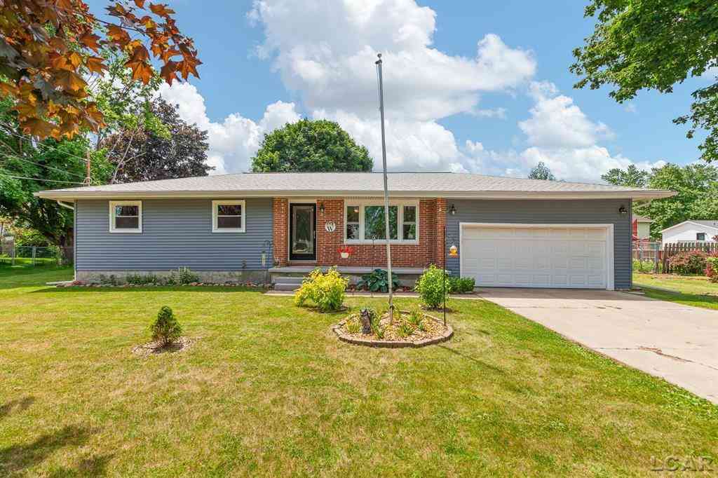 Homes For Sale - 1112 Jane Street <br/> Lenawee County, Tecumseh, MI 49286