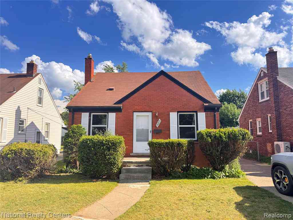 Homes For Sale - 24815 Oxford Street <br/> Wayne County, Dearborn, MI 48124