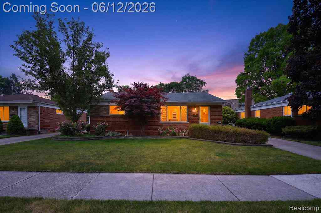 Homes For Sale - 1616 Connie Avenue <br/> Madison Heights, MI 48071