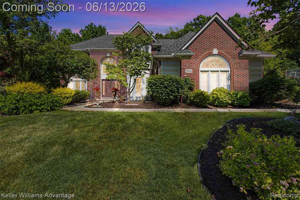 Homes For Sale - 25842 Arcadia Drive <br/> Novi, MI 48374