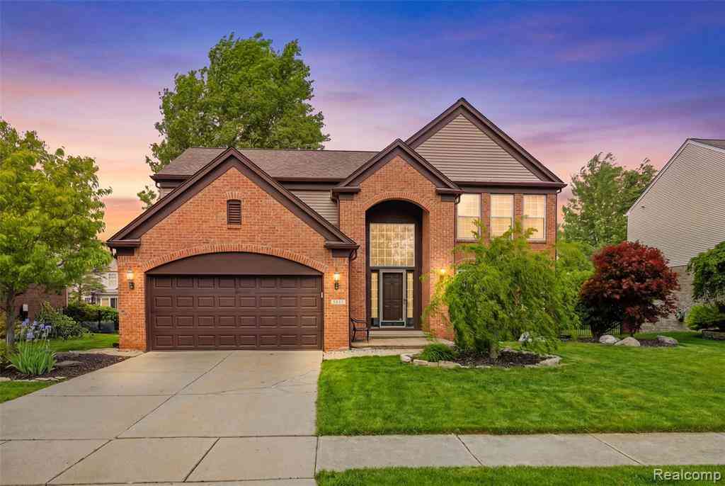 Homes For Sale - 17895 Crystal River Drive <br/> Macomb, MI 48042