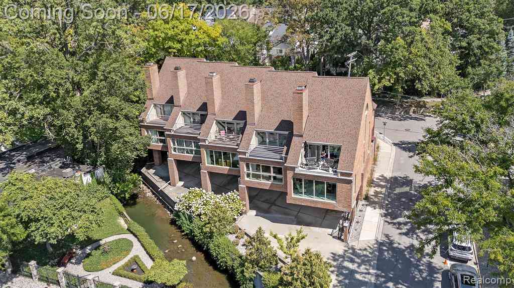 Condo For Sale - 511 Brookside Avenue <br/> Birmingham, MI 48009