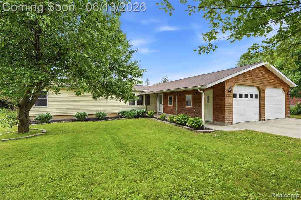 Homes For Sale - 4420 Dublin Road <br/> Genesee County, Burton, MI 48529
