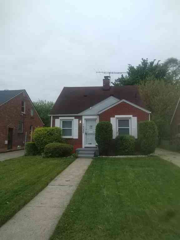 Homes For Sale - 16086 Carlisle Street <br/> Detroit, MI 48205