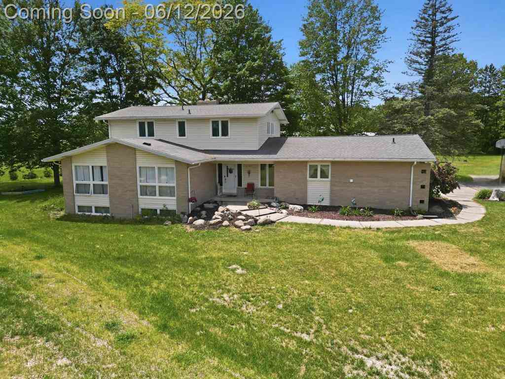 Homes For Sale - 6089 N Seymour Road <br/> Genesee County, Flushing, MI 48433