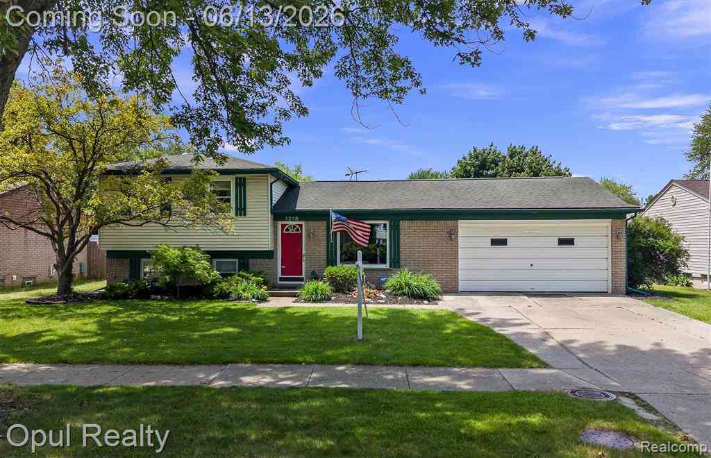 Homes For Sale - 1218 Barchester Street <br/> Westland, MI 48186
