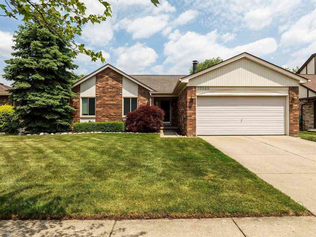 Homes For Sale - 15589 Winter Park Drive <br/> Macomb, MI 48044