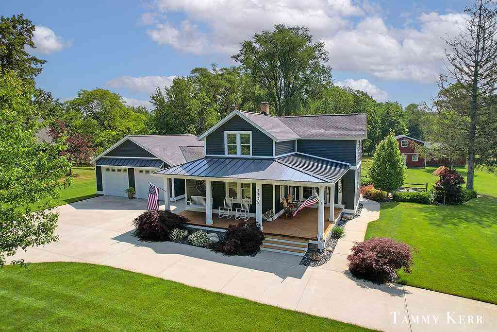 Homes For Sale - 3735 63rd Street <br/> Saugatuck, MI 49453