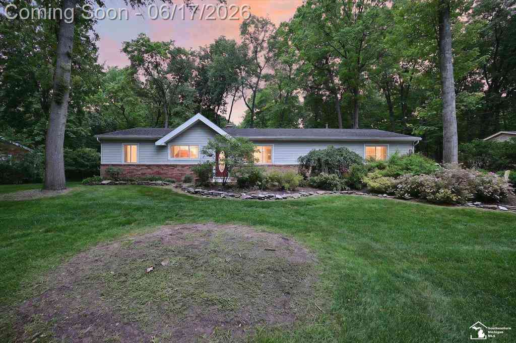 Homes For Sale - 2854 Thunderbird Trail Trail <br/> Lambertville, MI 48144
