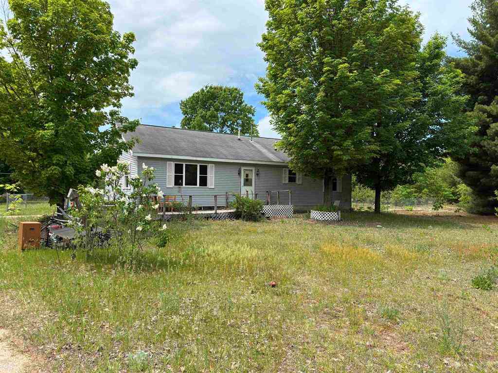Homes For Sale - 1330 N Betsie River Road <br/> Interlochen, MI 49643