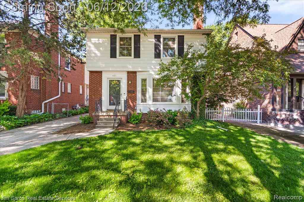 Homes For Sale - 451 Moran Road <br/> Grosse Pointe, MI 48236