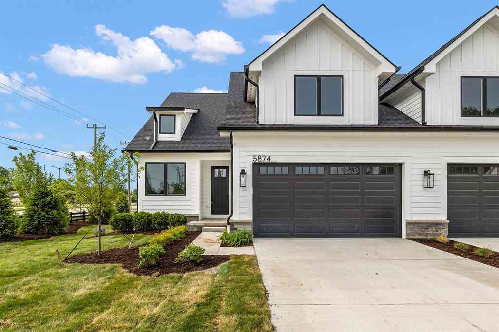 Condo For Sale - 5748 Heights Drive <br/> Sterling Heights, MI 48314